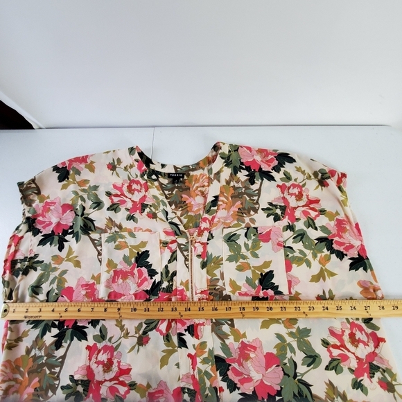 Torrid Floral Cap Sleeve Blouse Size 3X Zip Front Lightweight Top Feminine Flowy - Picture 5 of 10